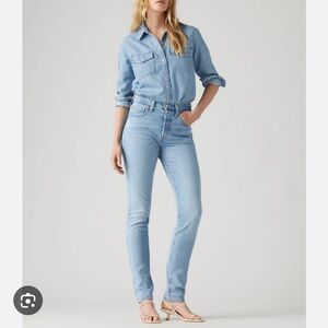Levis Light Blue Denim Jeans Size 25